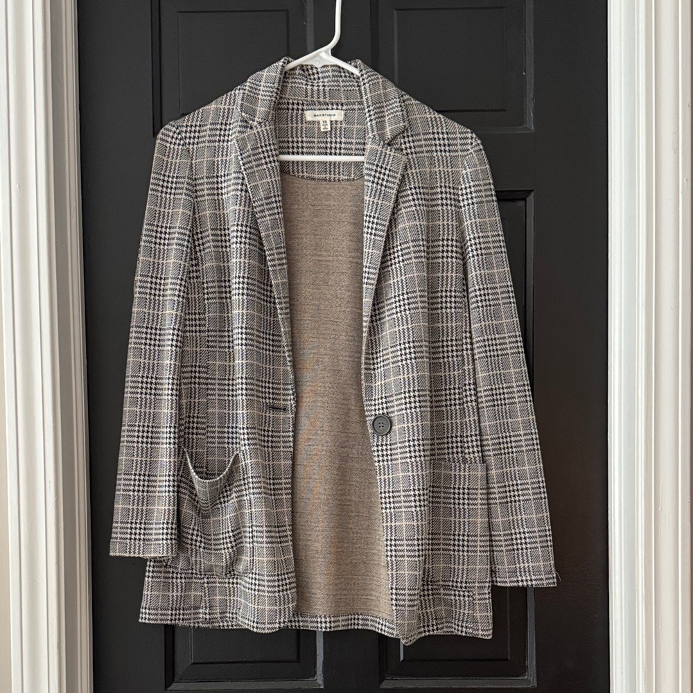 Max Studio Black and White Plaid Blazer